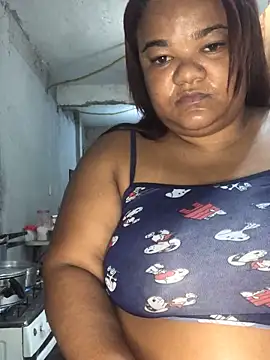 melcarioca1111 online show from December 14, 2025, 4:56 pm