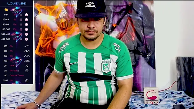 smith hot29 online show from October 25, 2025, 2:44 am