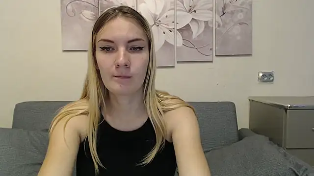 Snapshot of ProstoMaria chatting on October 2, 2025, 5:55 am ProstoMaria online show from October 2, 2025, 5:55 am