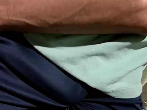 Snapshot of junior648@xh chatting on February 6, 2026, 10:17 pm junior648xh online show from February 6, 2026, 10:17 pm