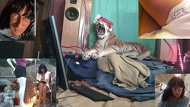 SissiDomination online show from November 25, 2025, 10:43 pm