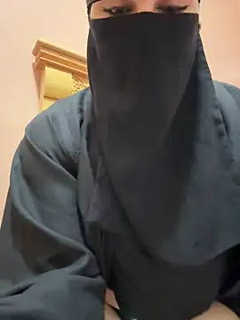  Laiali  online show from February 23, 2026, 8:53 pm