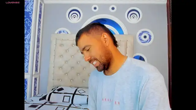 magnus serket online show from January 13, 2026, 11:47 am