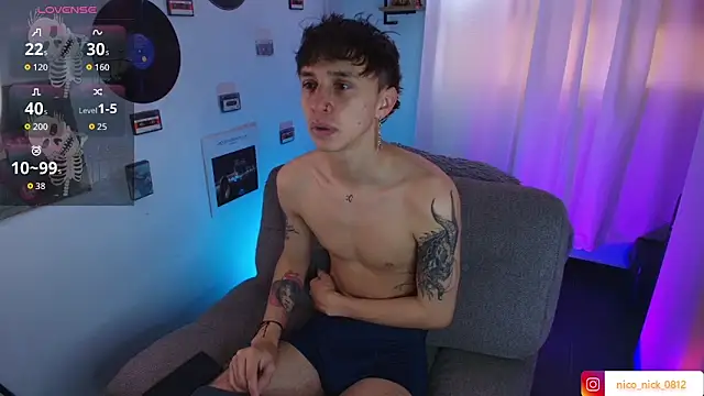 Nick Bangover  online show from November 6, 2025, 5:06 pm