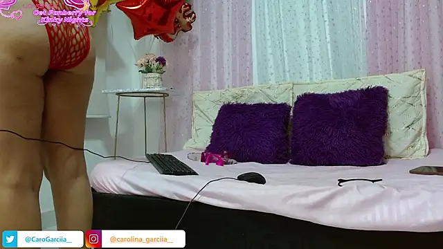 Snapshot of Carolinagarcia12345 chatting on December 14, 2025, 1:28 pm Carolinagarcia12345 online show from December 14, 2025, 1:28 pm