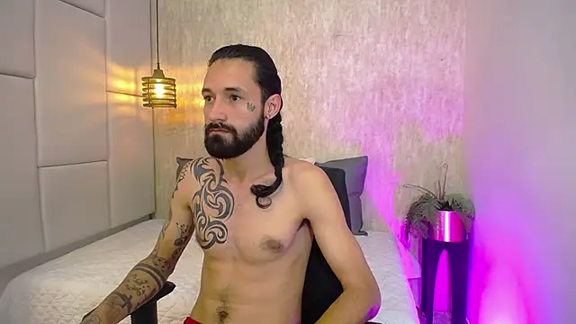 Hisoka 011 online show from March 3, 2026, 2:40 am