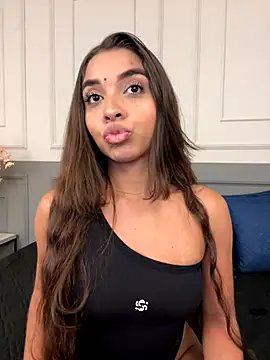 AnnyVega  online show from September 16, 2025, 9:27 pm