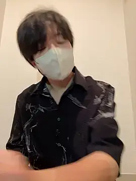 Yuma0718 online show from November 1, 2025, 9:19 pm