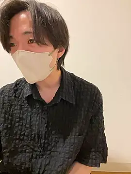 Yuma0718 online show from November 19, 2025, 4:51 pm