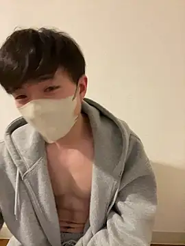 Yuma0718 online show from January 6, 2026, 9:24 am