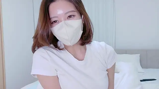 riko oxo online show from April 16, 2026, 12:28 pm