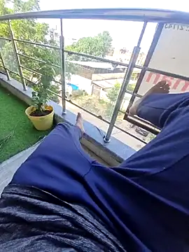 YoursThickDick online show from September 17, 2025, 3:08 am