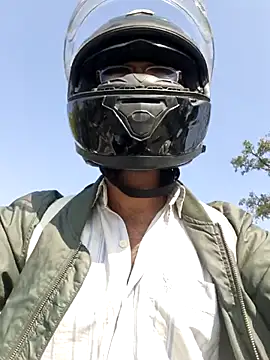 YoursThickDick online show from December 16, 2025, 5:55 am