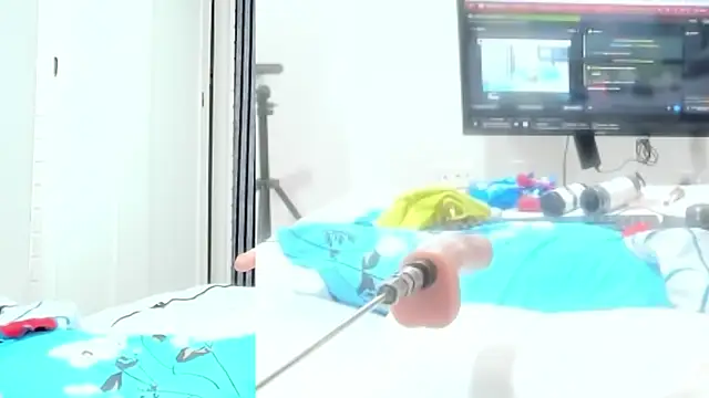 Alani Queen online show from November 9, 2025, 8:18 am