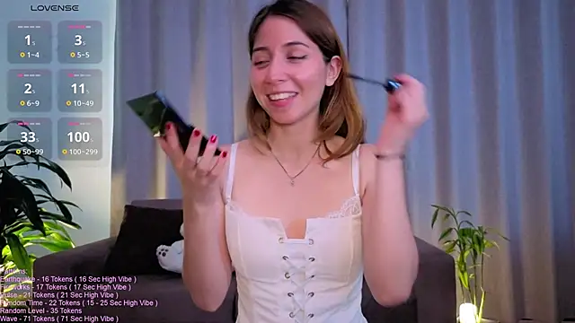 Snapshot of _LittleSammy chatting on February 15, 2026, 4:50 pm LittleSammy online show from February 15, 2026, 4:50 pm