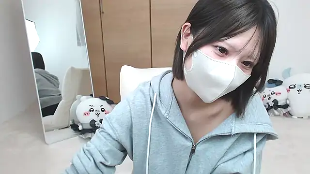 Snapshot of yuna_rin chatting on July 20, 2026, 11:56 am yuna rin online show from July 20, 2026, 11:56 am