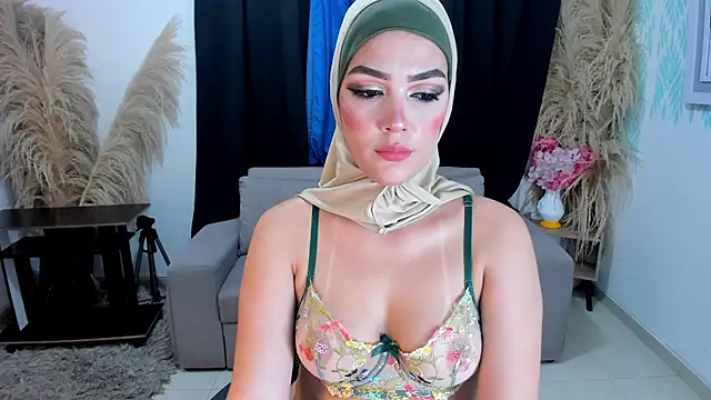 Snapshot of SofiaRivera1 chatting on July 31, 2026, 7:33 pm SofiaRivera1 online show from July 31, 2026, 7:33 pm