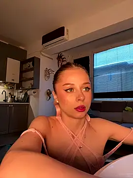 BabyAnais online show from December 14, 2025, 8:31 am