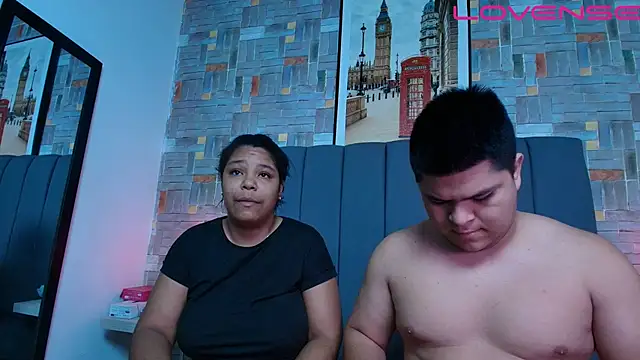 naomi campbel  online show from March 29, 2026, 2:41 pm