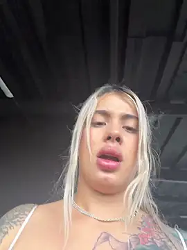 Snapshot of YouCandiSumisa chatting on January 13, 2026, 6:12 pm YouCandiSumisa online show from January 13, 2026, 6:12 pm