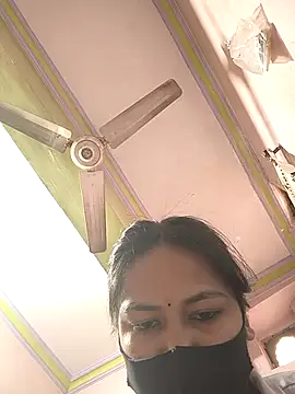 Snapshot of sanu_07 chatting on March 2, 2026, 7:48 am sanu 07 online show from March 2, 2026, 7:48 am