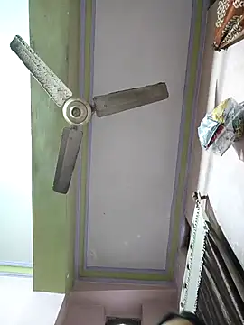 Snapshot of sanu_07 chatting on February 4, 2026, 4:40 am sanu 07 online show from February 4, 2026, 4:40 am