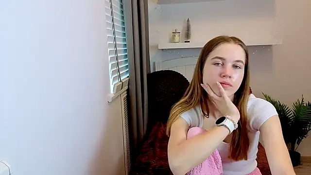 Spicy Lexi online show from May 20, 2026, 6:54 am