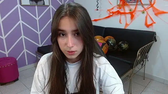 Adhara Kitten online show from November 4, 2025, 12:53 pm