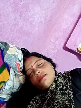 Hot komal1 online show from October 15, 2025, 7:38 am