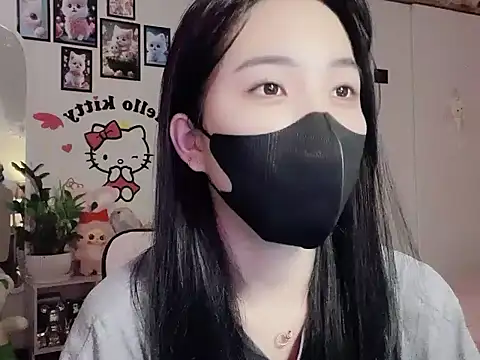 keelinnn19 online show from November 2, 2025, 6:13 pm