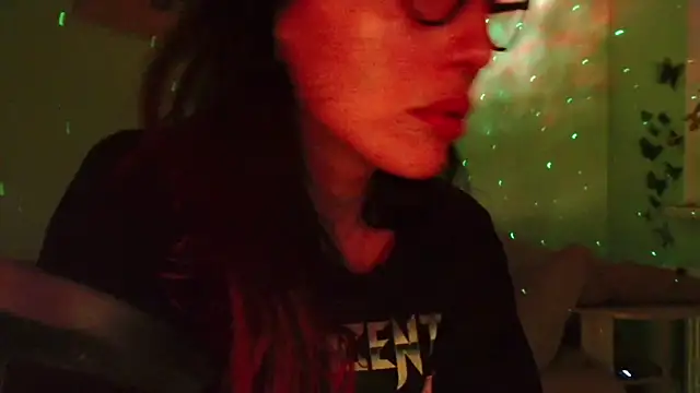 KiotoShine online show from March 12, 2026, 5:06 pm