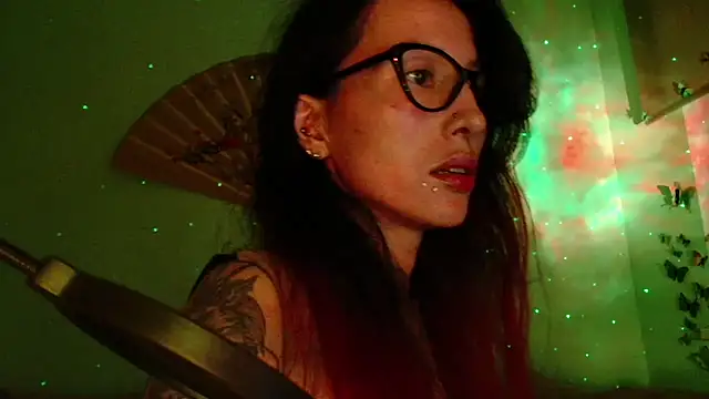 KiotoShine online show from January 18, 2026, 6:55 pm