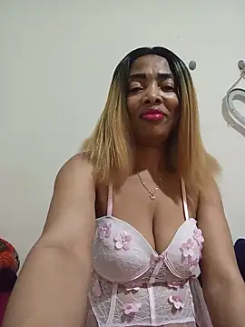 Snapshot of SEXYMOANSXX chatting on June 14, 2026, 6:09 pm SEXYMOANSXX online show from June 14, 2026, 6:09 pm