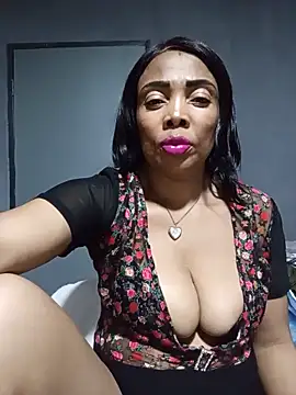 SEXYMOANSXX online show from May 24, 2026, 4:51 pm