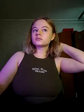 SlipperSherry online show from November 15, 2025, 2:48 am