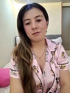 Sophie del Castillo online show from May 30, 2026, 4:52 am