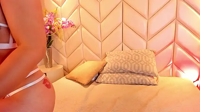 Snapshot of CataRicci chatting on December 1, 2025, 6:31 pm CataRicci online show from December 1, 2025, 6:31 pm