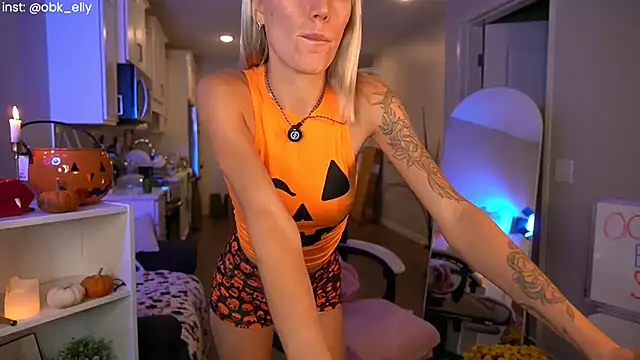 Ohbabykelly online show from October 25, 2025, 12:10 am