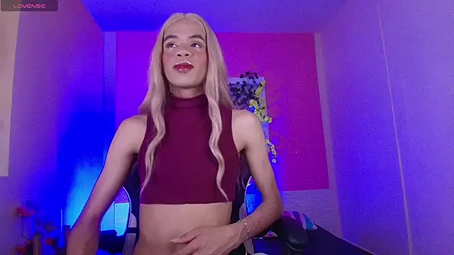 Katy bratz  online show from November 19, 2025, 3:06 am