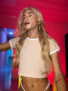 Katy bratz  online show from February 26, 2026, 8:09 pm