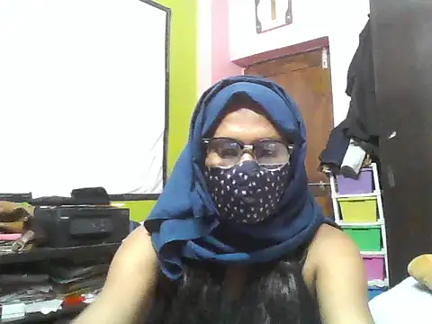 Snapshot of nasrin_katoon_7 chatting on November 15, 2025, 6:45 pm nasrin katoon 7 online show from November 15, 2025, 6:45 pm