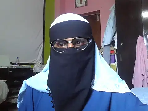 Snapshot of nasrin_katoon_7 chatting on September 10, 2025, 9:19 am nasrin katoon 7 online show from September 10, 2025, 9:19 am