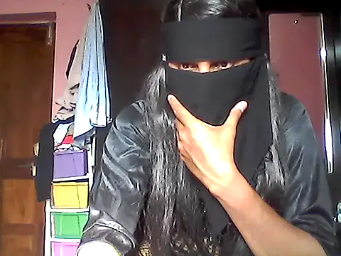 Snapshot of nasrin_katoon_7 chatting on November 6, 2025, 10:08 am nasrin katoon 7 online show from November 6, 2025, 10:08 am