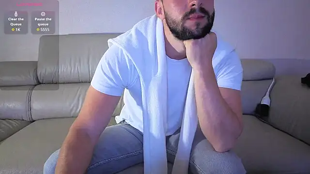 boiteasex online show from April 11, 2026, 4:09 am