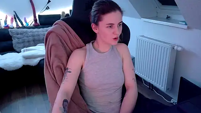 Snapshot of Melly4You chatting on March 1, 2026, 11:16 pm Melly4You online show from March 1, 2026, 11:16 pm