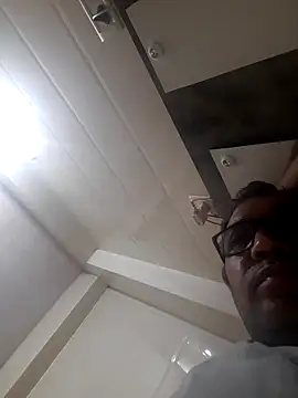 Hot-boy077 online show from November 1, 2025, 9:19 pm