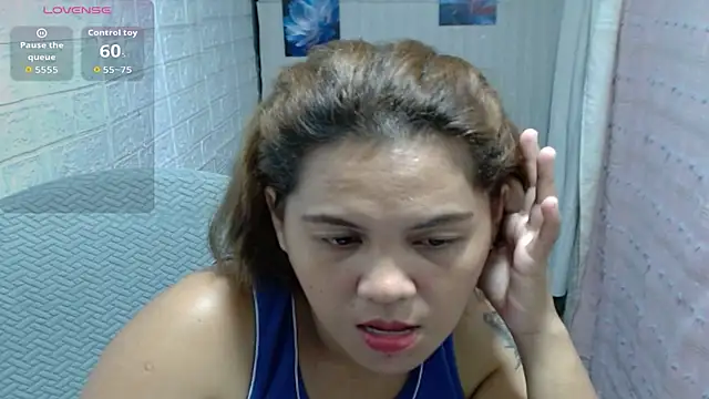Snapshot of prettyxen14 chatting on October 23, 2025, 5:44 pm prettyxen14 online show from October 23, 2025, 5:44 pm