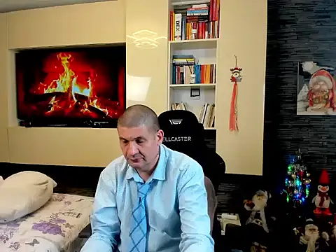 SpartacusDaddy48 online show from February 24, 2026, 4:57 am