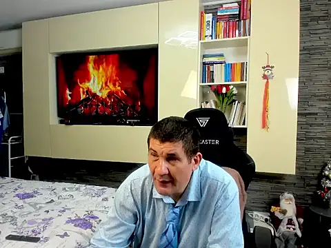 SpartacusDaddy48 online show from February 8, 2026, 10:02 am