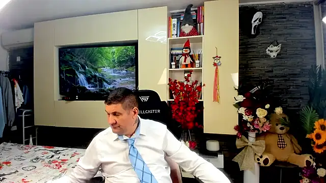 SpartacusDaddy48 online show from April 10, 2026, 6:09 am